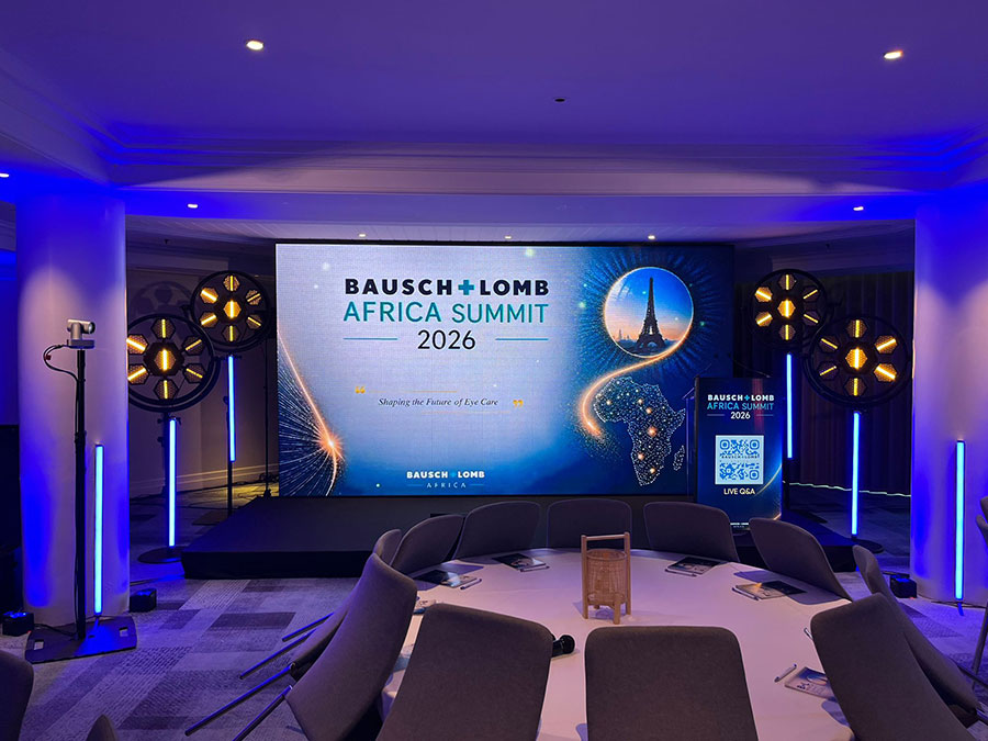 Mur LED de convention à Paris installé par P2G Event, structure et régie vidéo